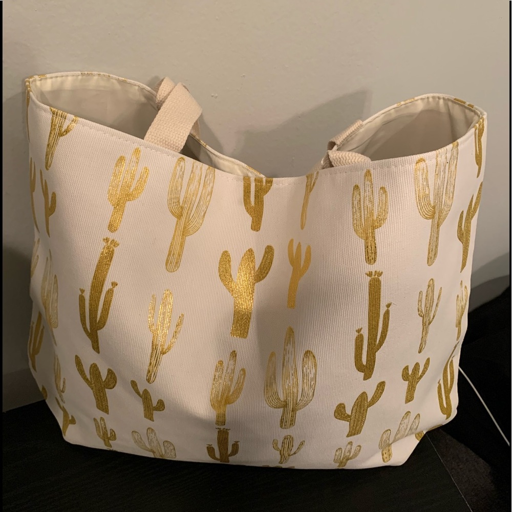 Summer beach/travel bag ivory/gold brand new